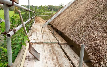 advantages of Furzey Lodge thatch roofing